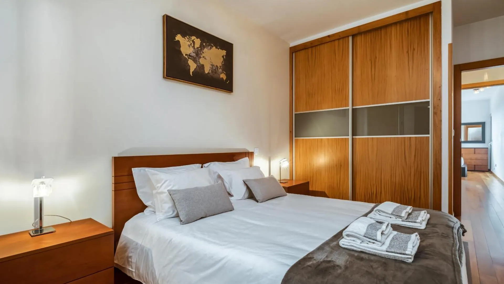 Canico City Center By Zest And Guest Santa Cruz  Portugal