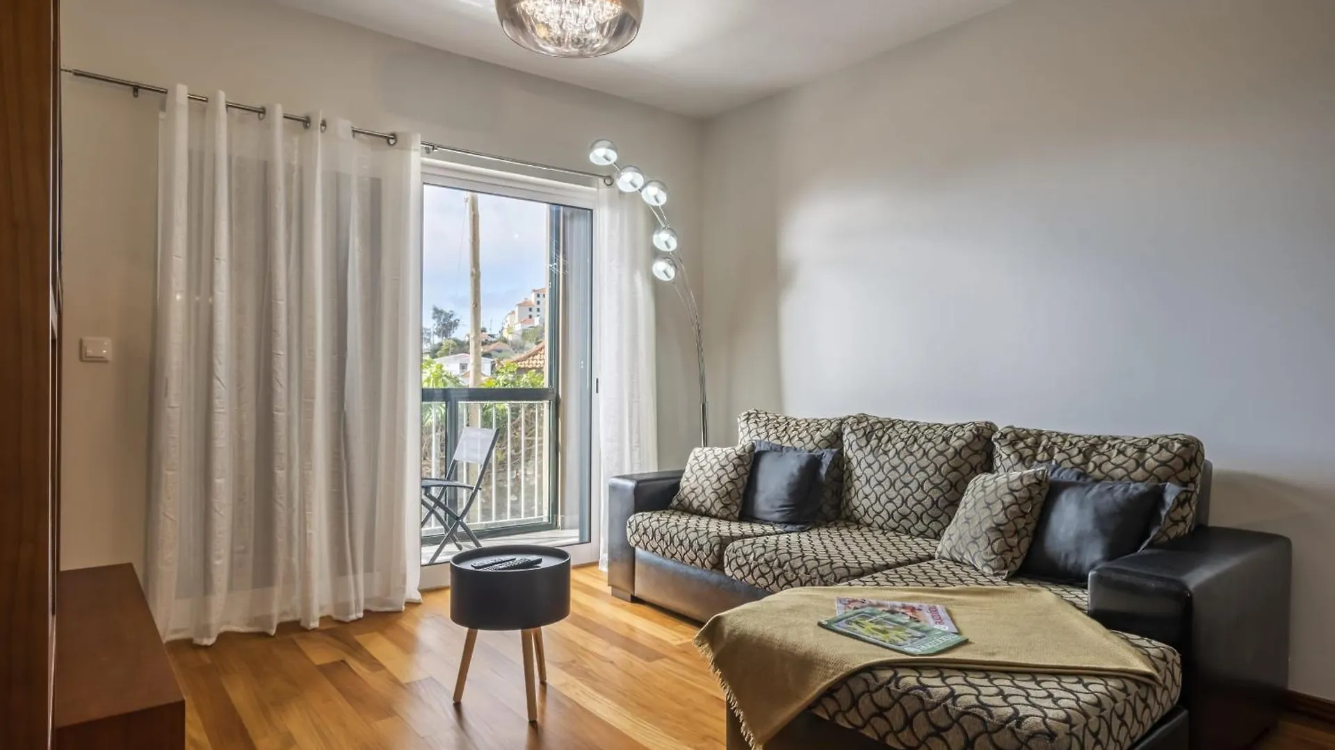 Canico City Center By Zest And Guest Santa Cruz  Appartement Santa Cruz (Madeira)
